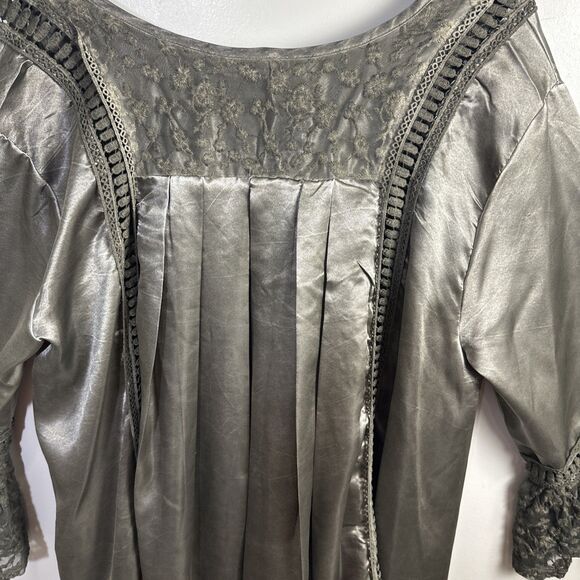 Women’s A RARE BIRD Satin Gray Lace Trimmed Boho Tunic Top Small Medium Lace - Picture 6 of 11